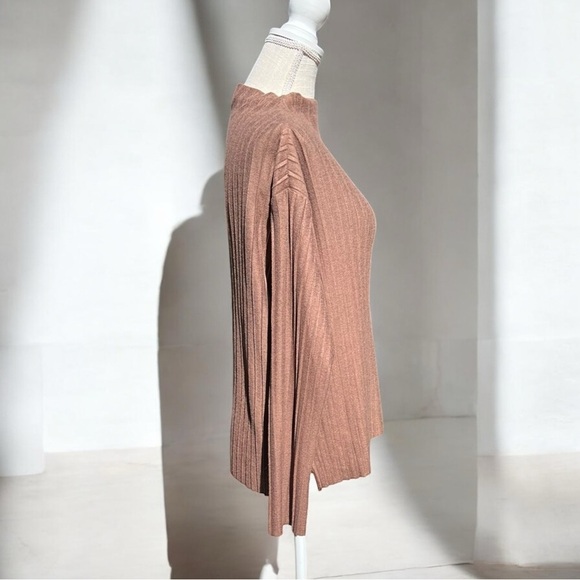 🌻Revolve Bailey 44 Light Brown Ribbed Textured Long Sleeve Shirt Size Medium - Picture 3 of 8